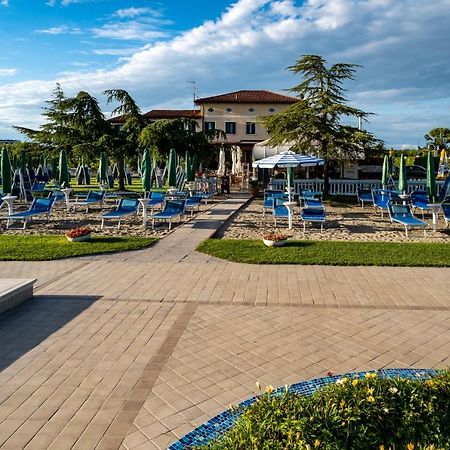 Hotel Villa Sara Mestre Buitenkant foto